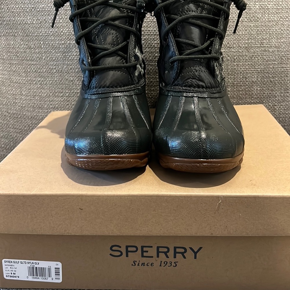 Sperry olive green ankle boot